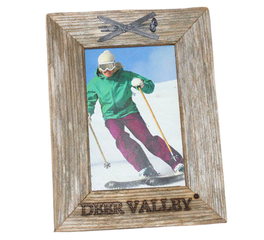 Wood Branded Skis Frame: 4"x6"